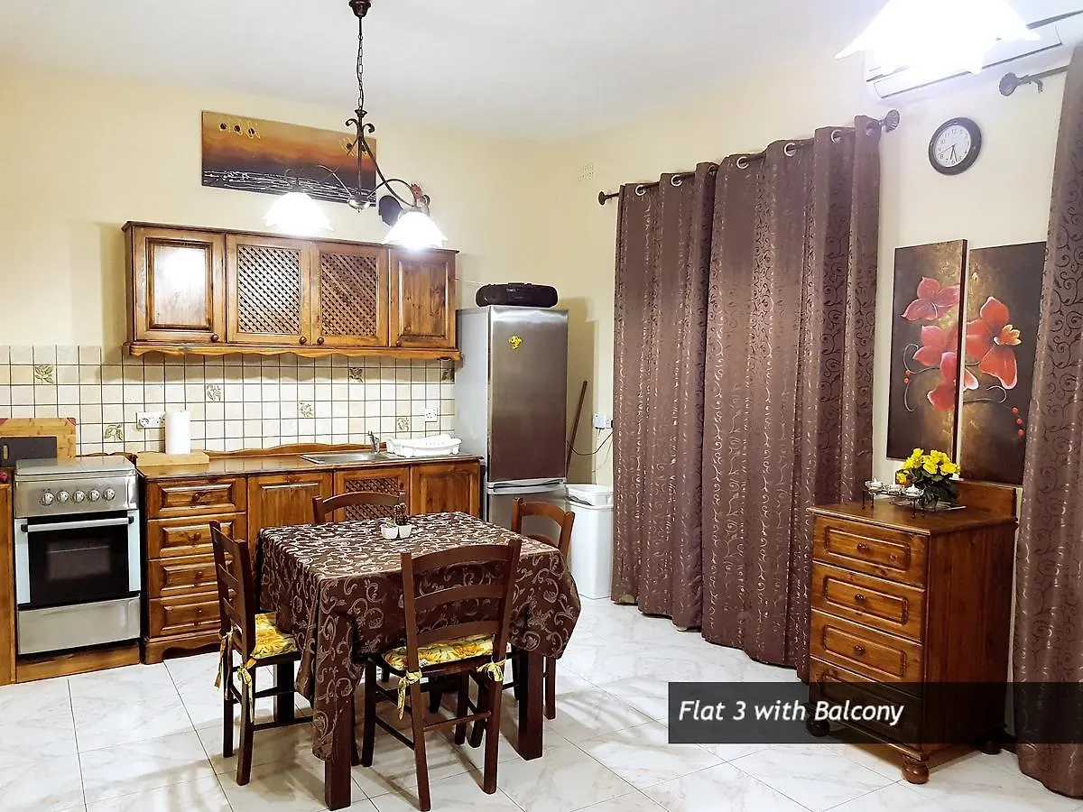 Pretty Bay Apartments Birzebbuga
